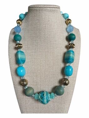 Coastal-Style Chunky Turquoise Beaded Statement Necklace
